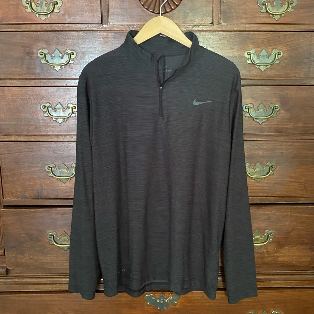 {nike} Dri FIT 1/2 zip Pullover - Picture 2 of 7